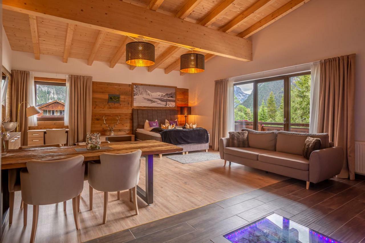 Hotel Alpennest Leutasch