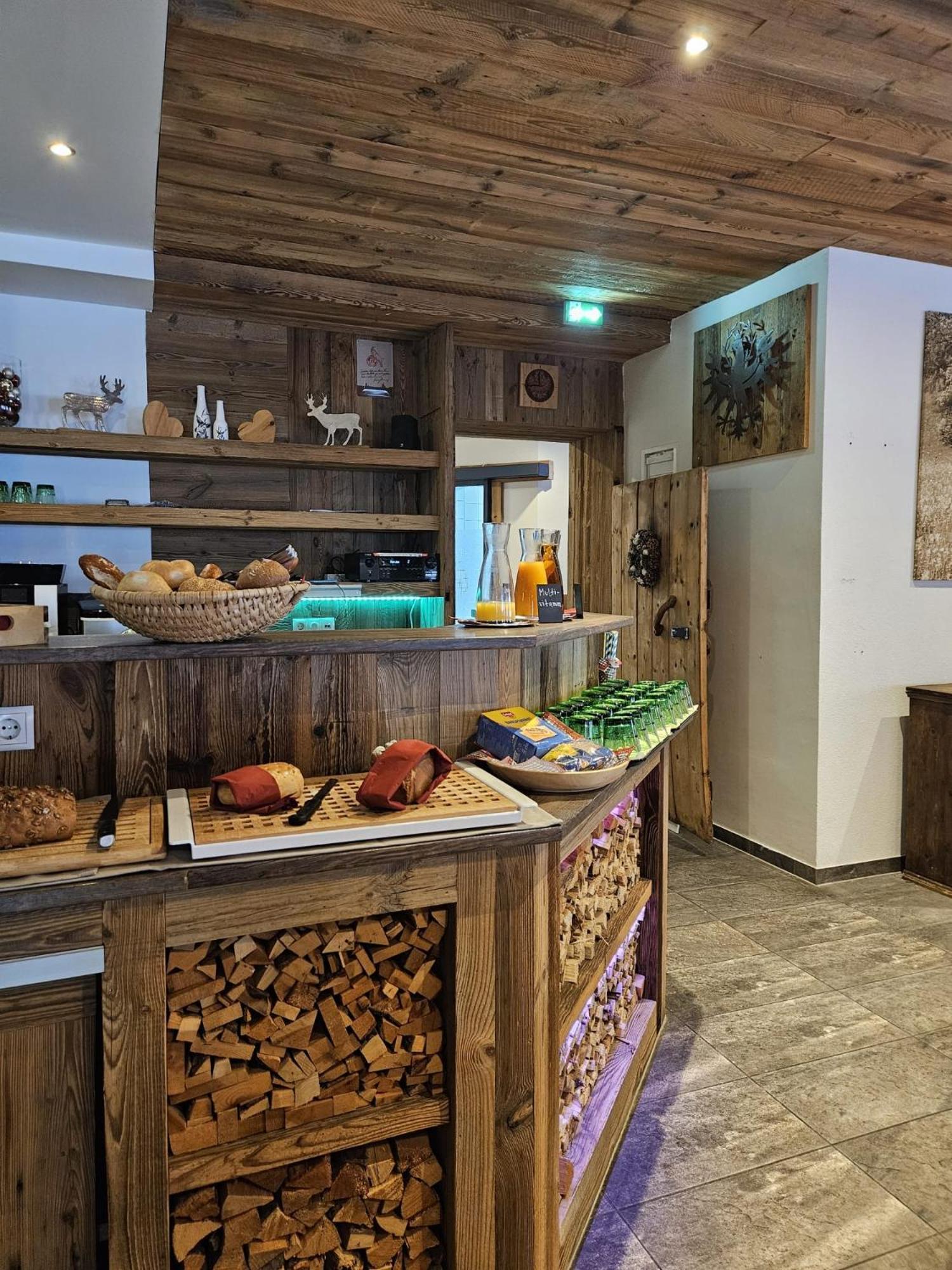 Alpennest Hotel